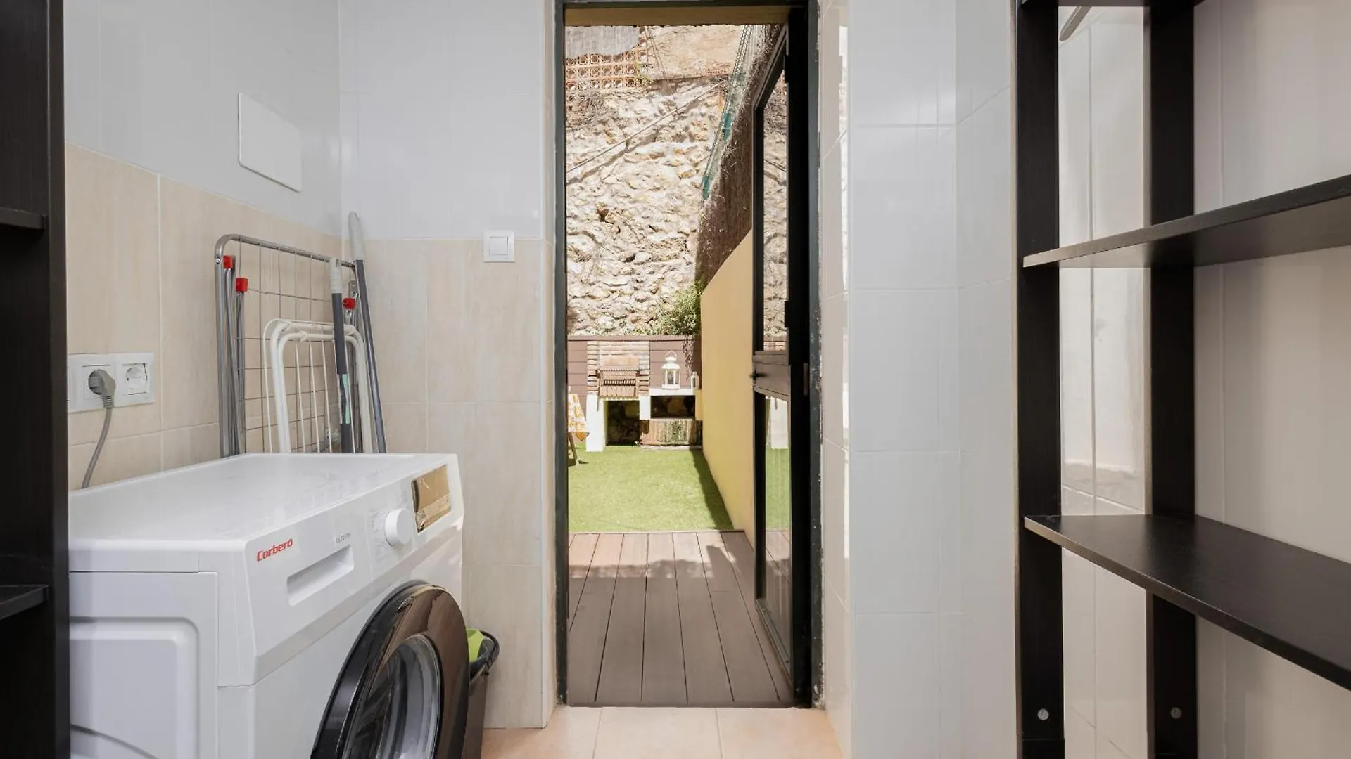מאלגה C66 Lovely 2 Bdr With Terrace Close To The Beach 0*,  ספרד