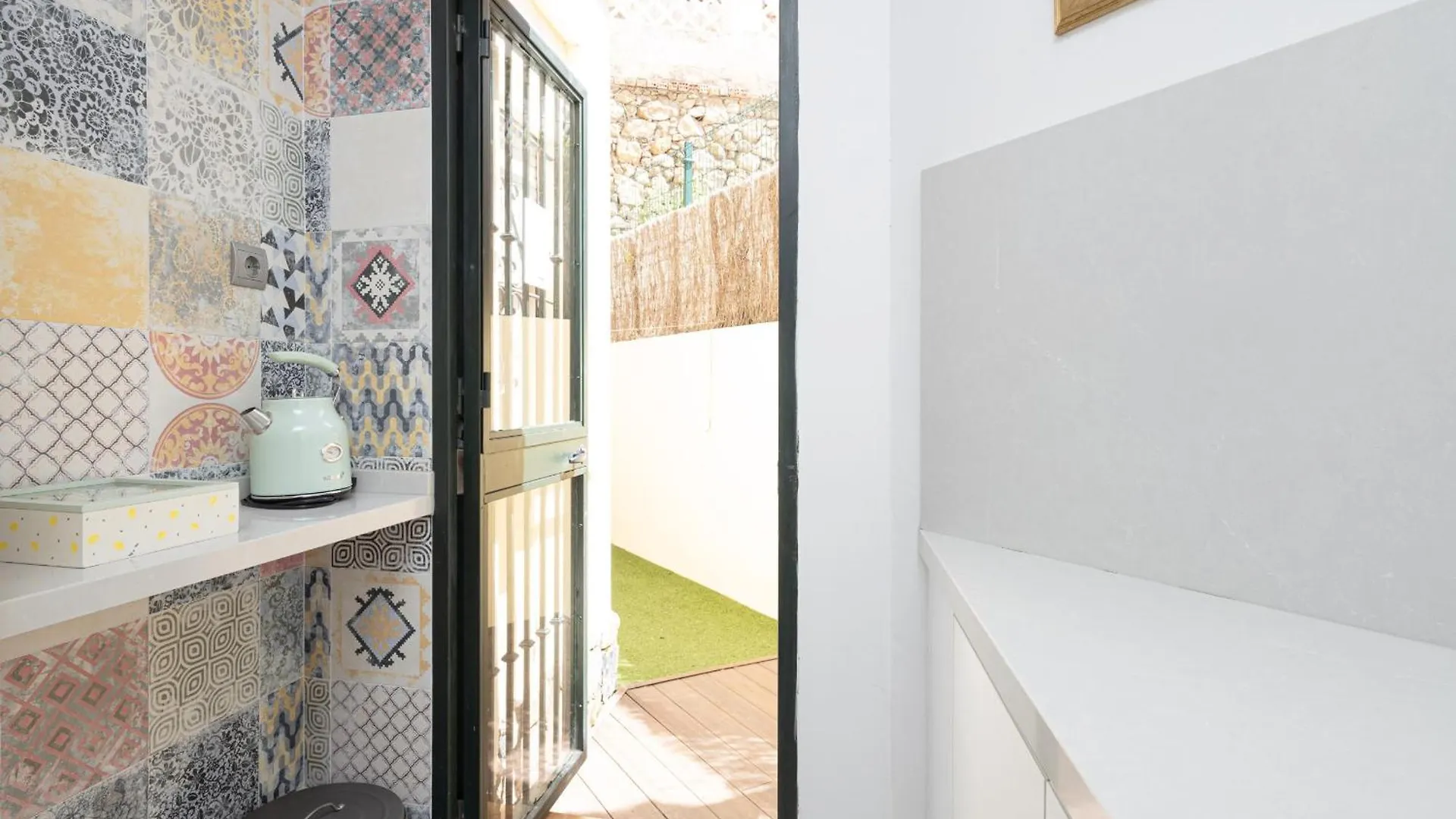 מאלגה C66 Lovely 2 Bdr With Terrace Close To The Beach ספרד